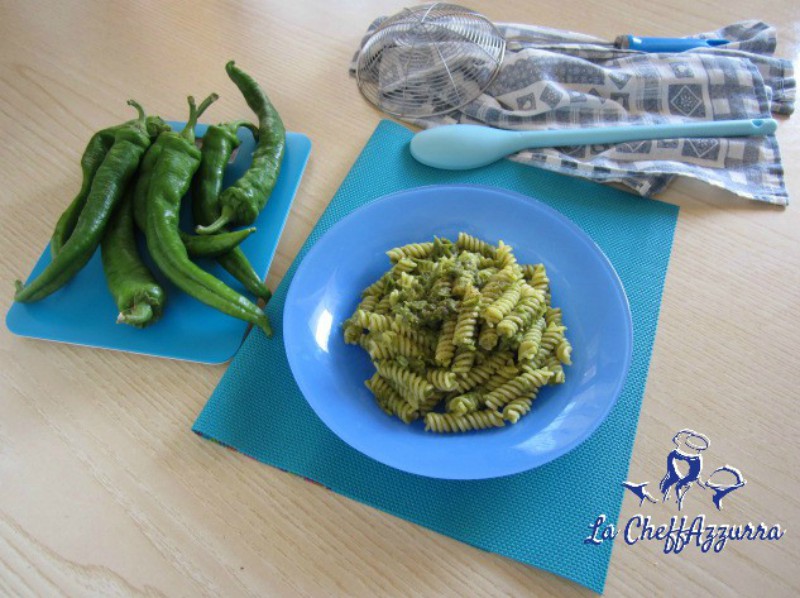Pasta al sugo di peperoni verdi (friggitelli)
