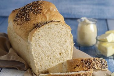 Pane al burro con lievito madre