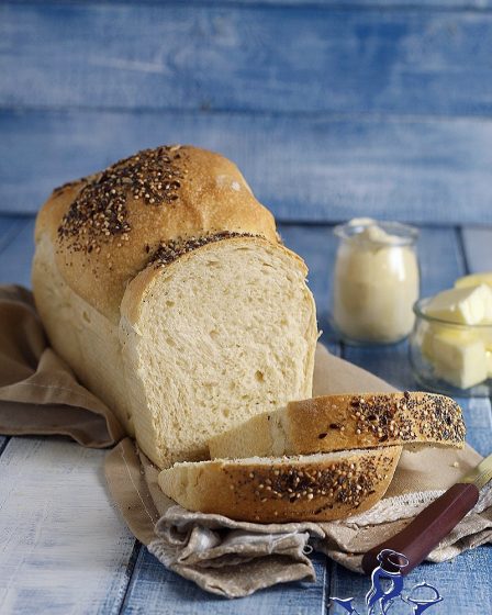 Pane al burro con lievito madre