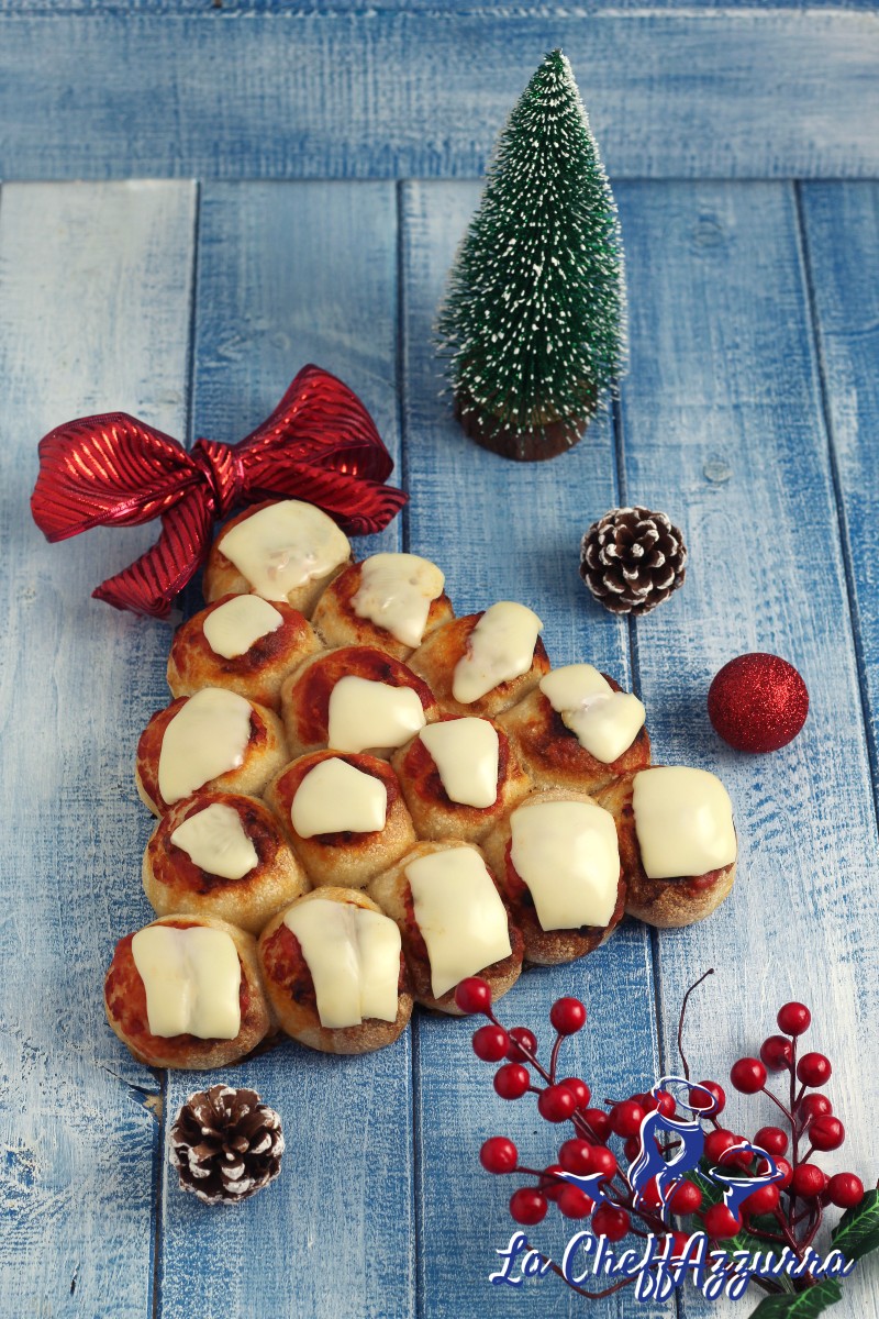 Albero di Natale alla pizzaiola (con licoli)